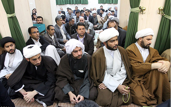 ديدار مردم شهرستان كارون با آیت الله موسوی جزایری
