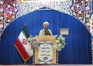 نباید اقتصاد کشور را به بحث هسته ای گره بزنیم